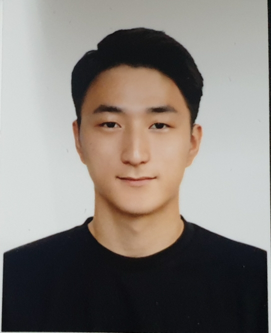 증명사진.jpg